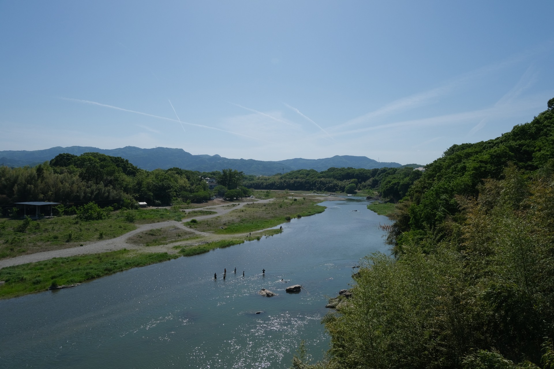 荒川の上流を望む_玉淀大橋にて_2405埼玉